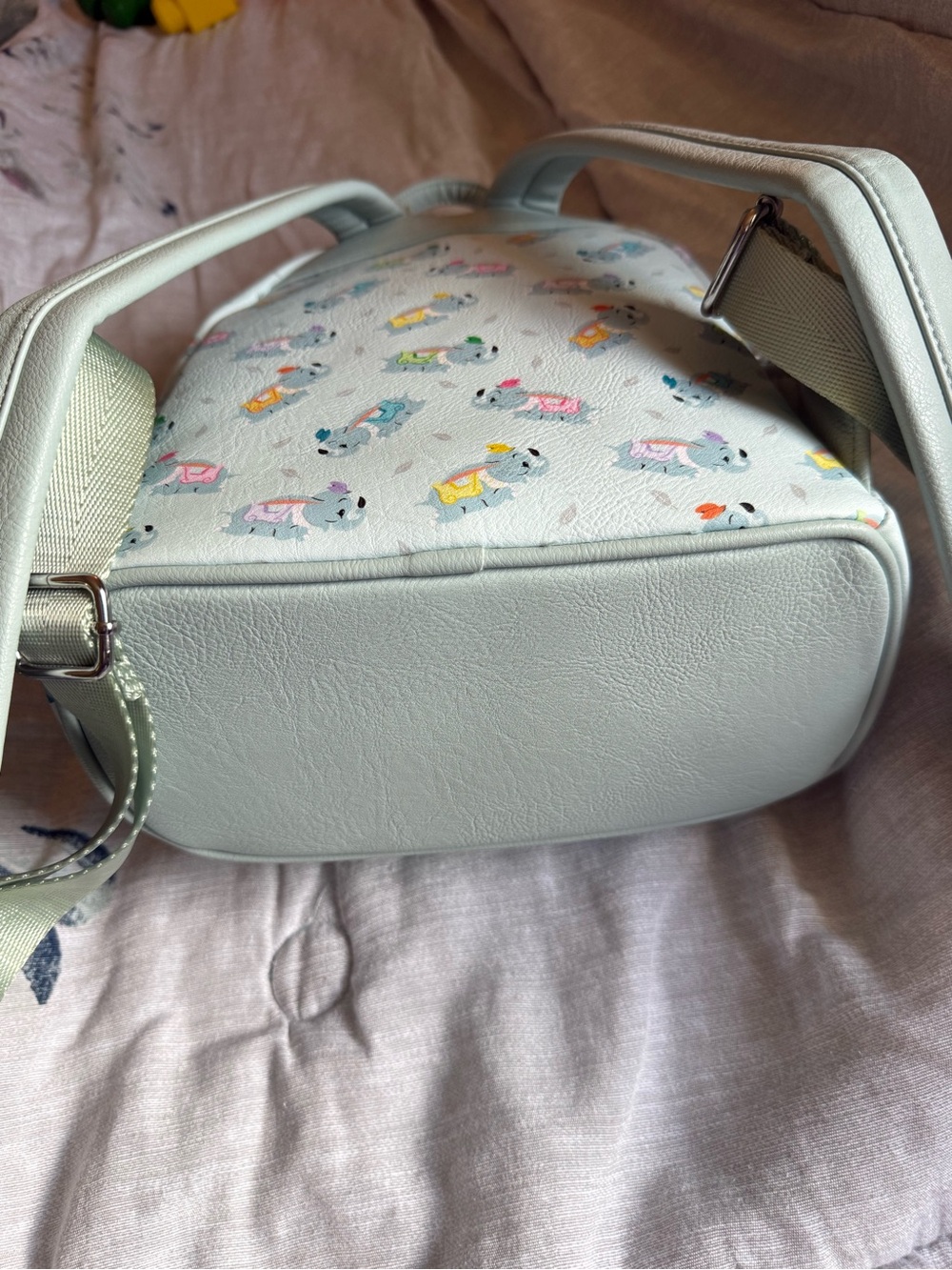 Disney Parks Loungefly Dumbo Mini Backpack 2022 *unique upside down emblem* - Picture 5 of 5